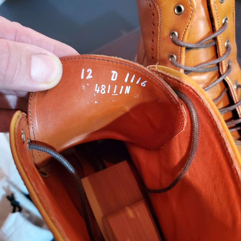 Allen Edmonds - Picture 3 of 5